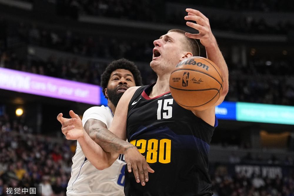 在現代足球 在現代足球